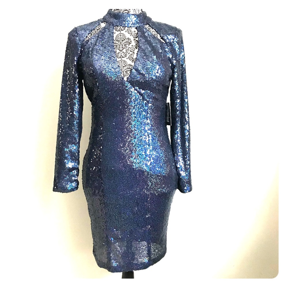 NWT Charlotte Russe Sequin Keyhole Dress Small
